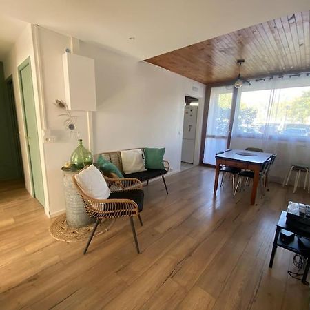 Grand Appartement 7 Couchages, 1 Place De Parking. Saint-Priest  Εξωτερικό φωτογραφία